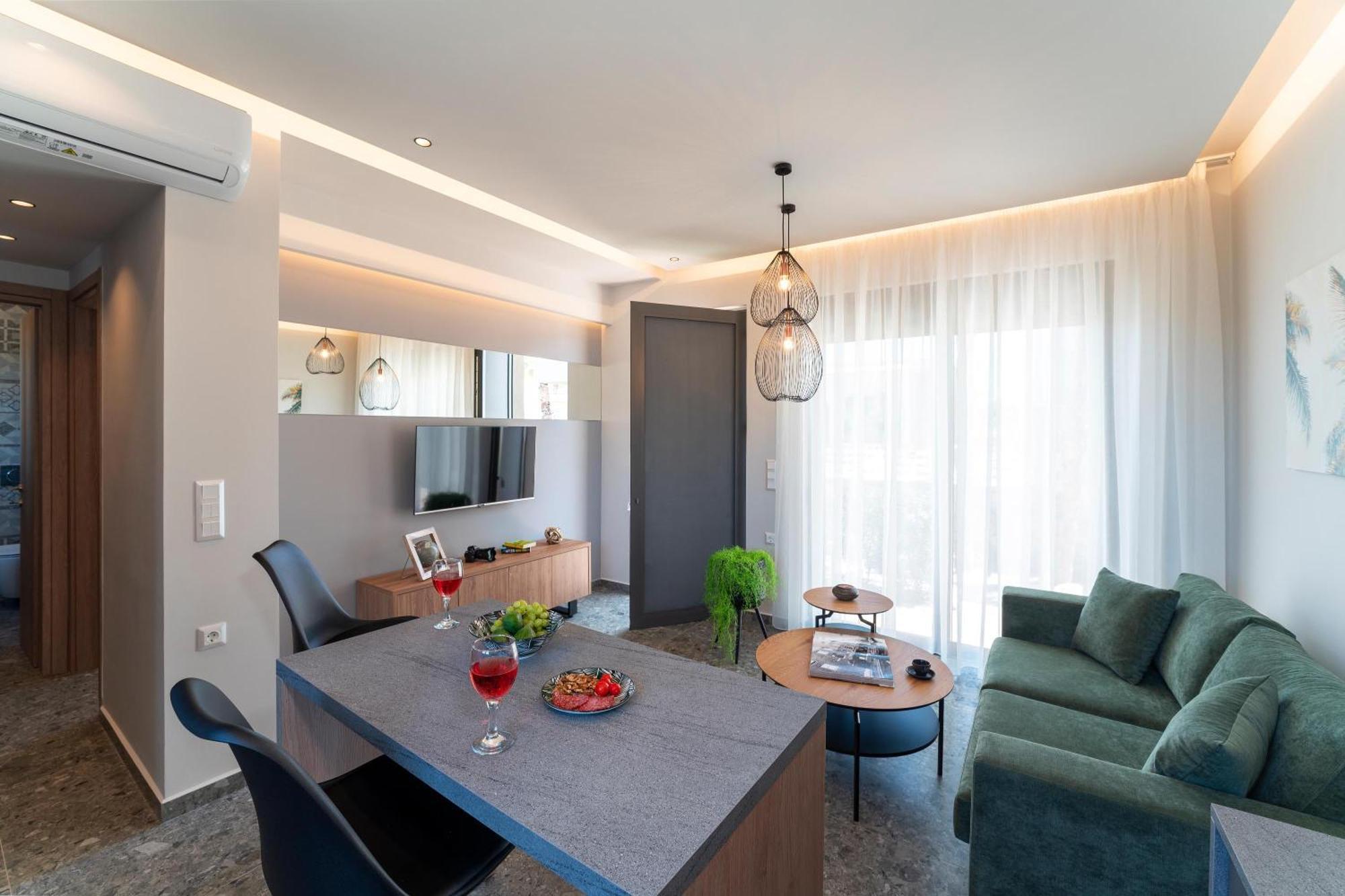 Palmeral Luxury Suites Kremastí Quarto foto